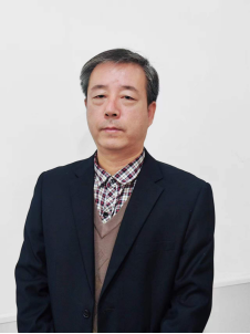 教学设备研究的实践与创新 一位高级实验师的视角